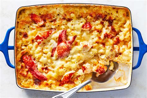  Lobster Mac & Cheese: Um Prato Irresistível de Conforto que Combina a Ricura do Mar com o Aconchego do Queijo!